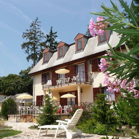 Balaton Art Guesthouse Balatonszemes Exterior photo