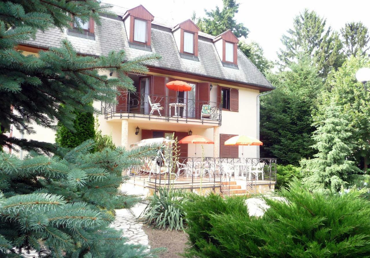 Balaton Art Guesthouse Balatonszemes Exterior photo